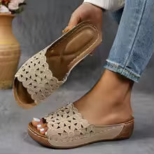 DaisyDream Comfort Wedges