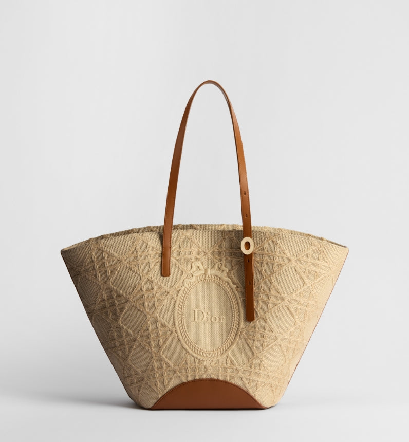 Medium Dior Blooming Bag